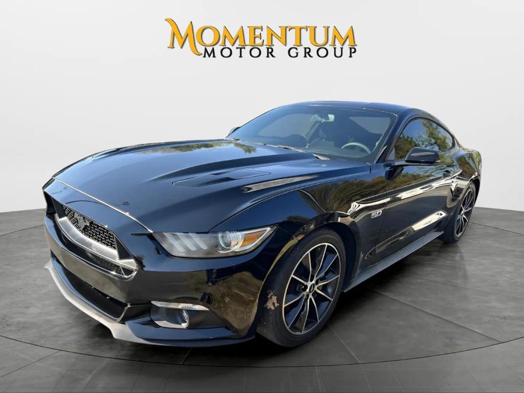 2015 Ford Mustang - $16,995