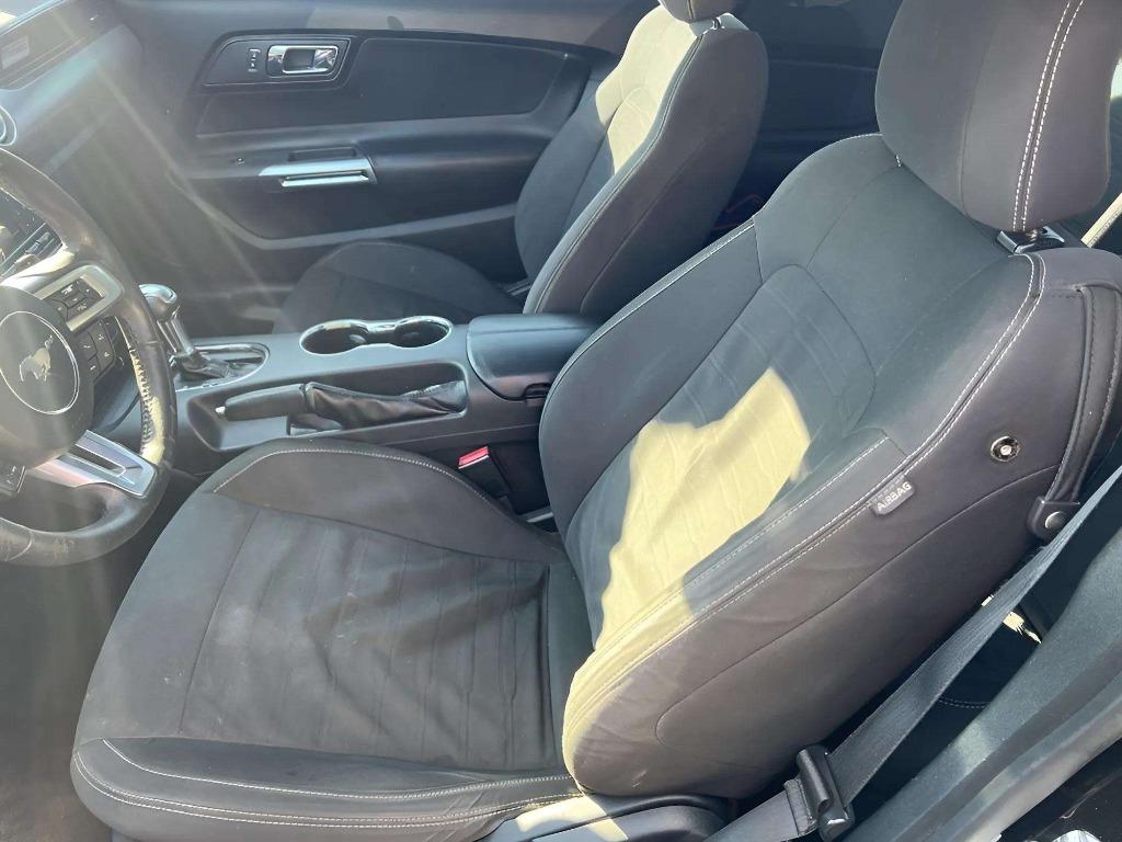 2015 Ford Mustang - $16,995