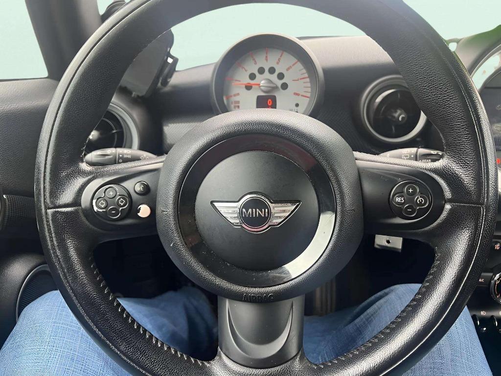 2013 MINI Hardtop - $10,995
