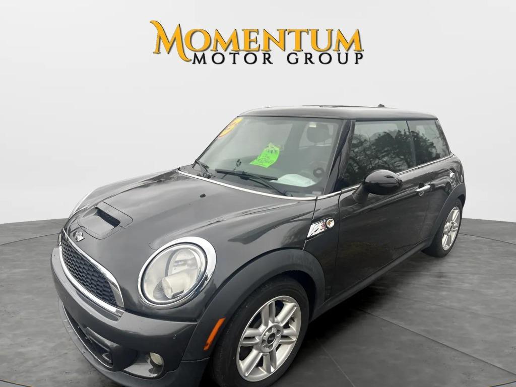 2013 MINI Hardtop - $10,995