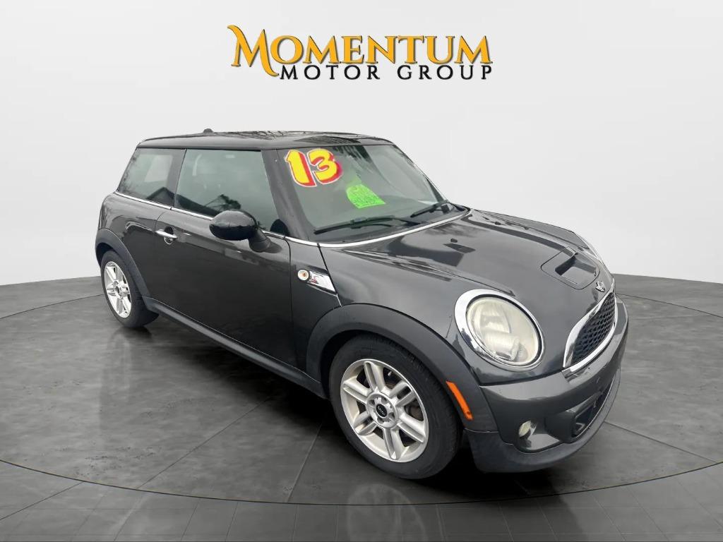 2013 MINI Hardtop - $10,995