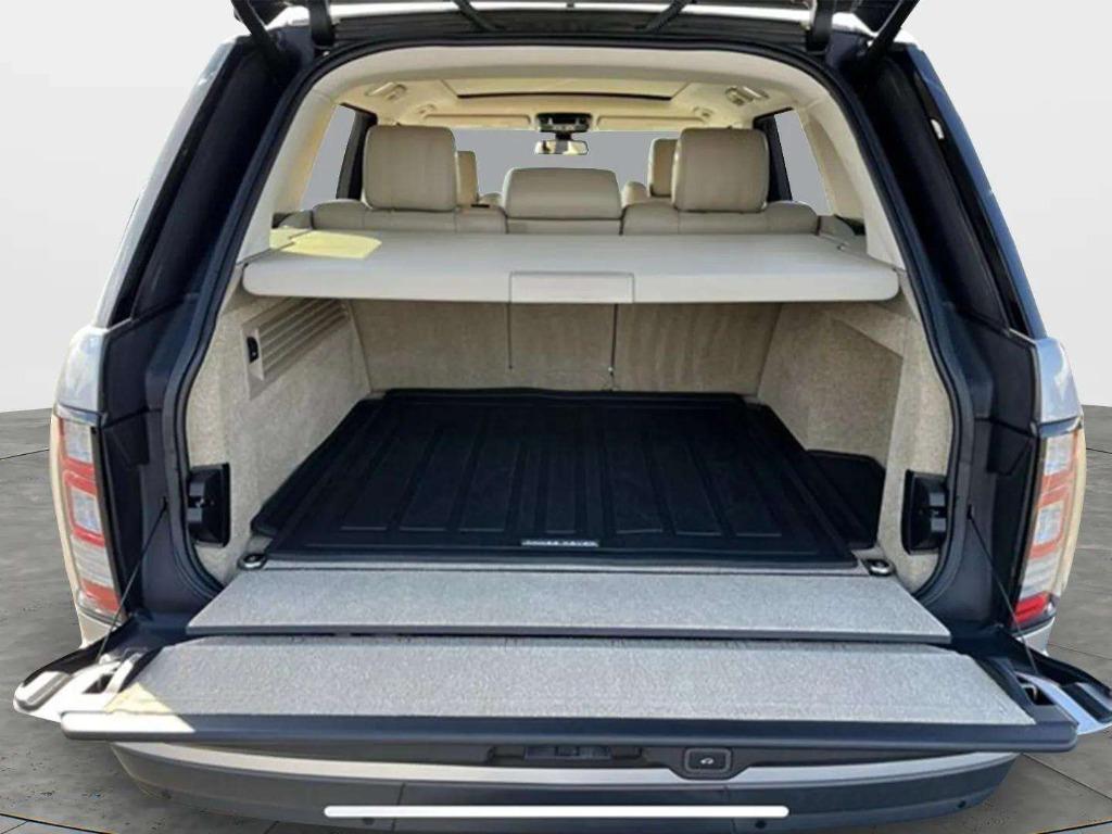 2015 LAND ROVER Range Rover - $31,995