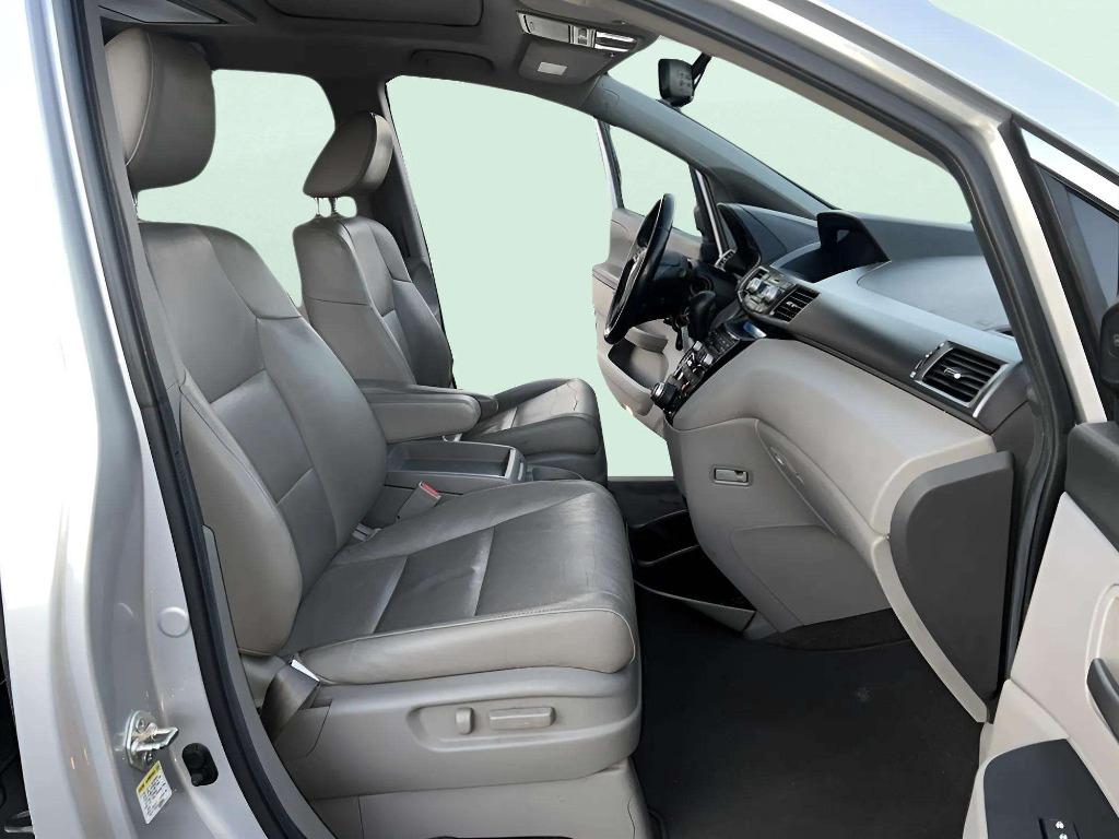 2013 Honda Odyssey - $9,479
