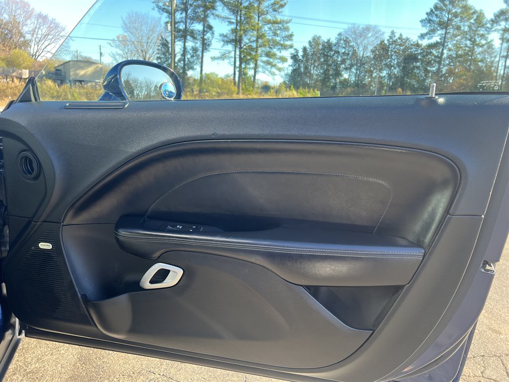 2015 Dodge Challenger R/T Plus photo