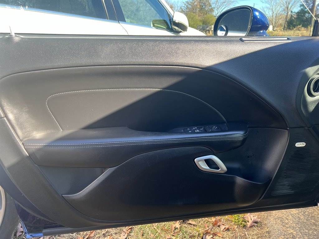 2015 Dodge Challenger R/T Plus photo