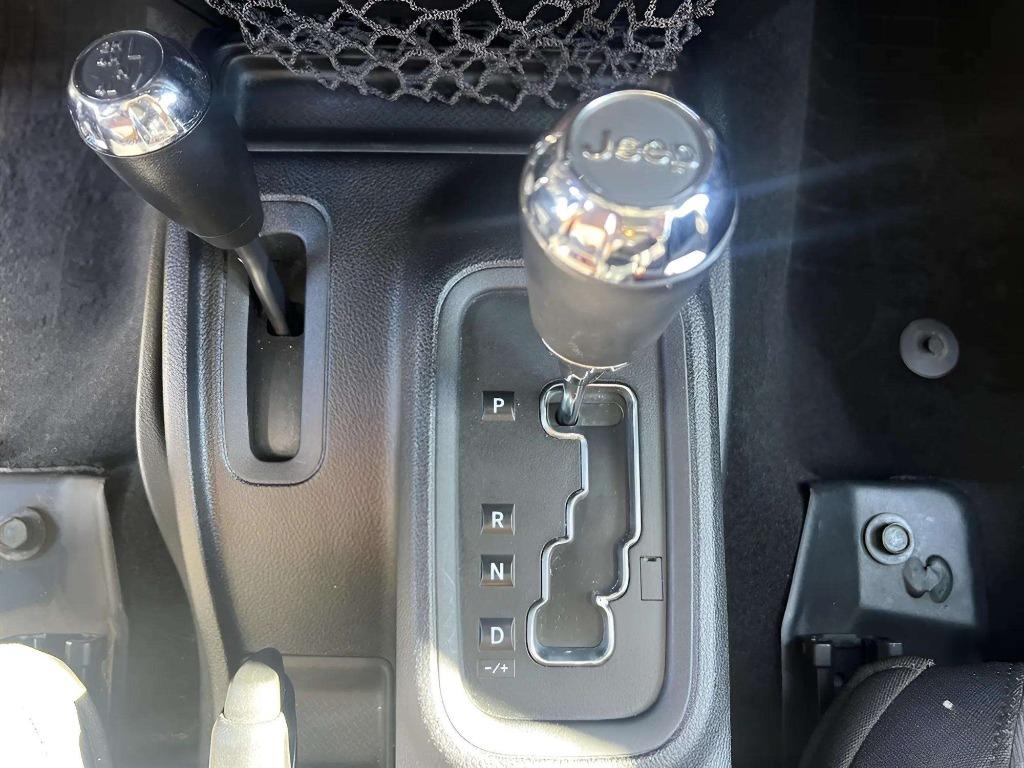 2015 Jeep Wrangler - $19,995