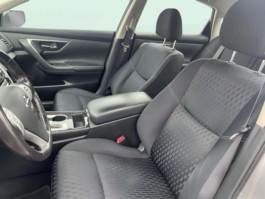 2018 Nissan Altima - $15,995