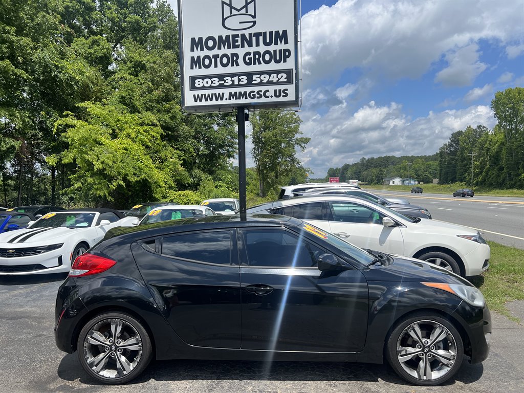 2017 Hyundai Veloster Value Edition photo