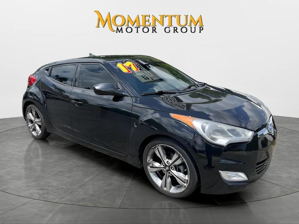 2017 Hyundai Veloster - $10,600