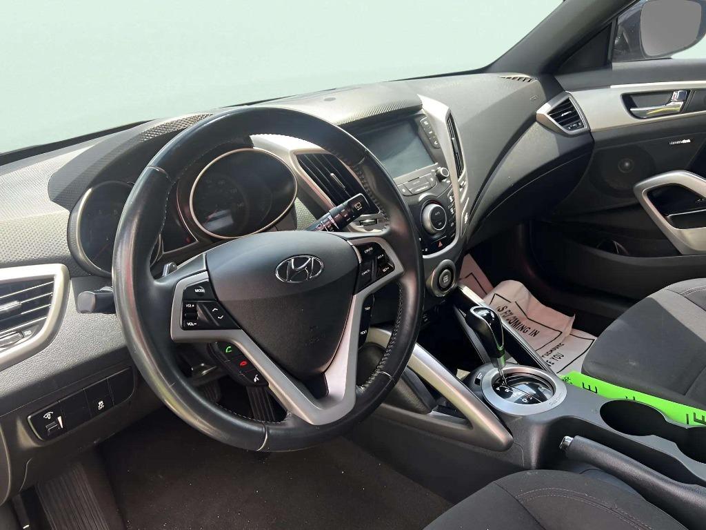 2017 Hyundai Veloster - $10,600