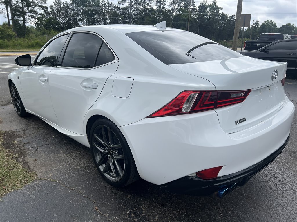 2015 Lexus IS 350 photo