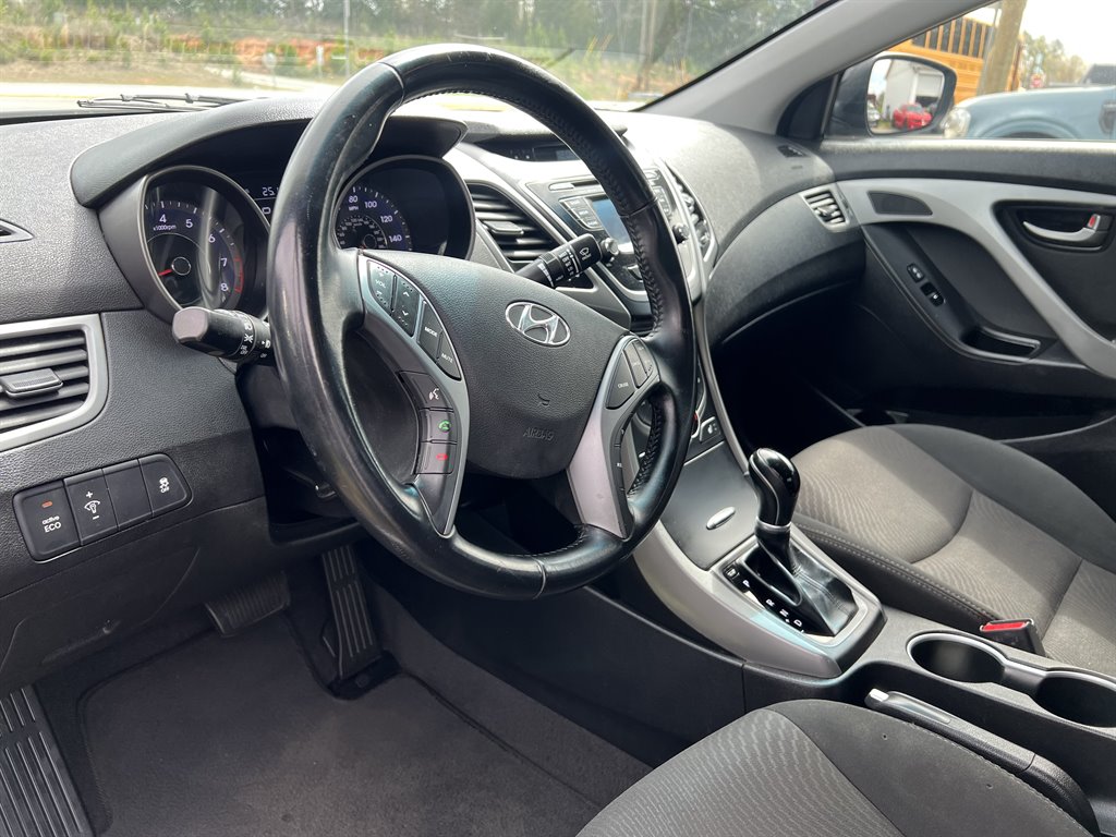 2016 Hyundai Elantra Value Edition photo