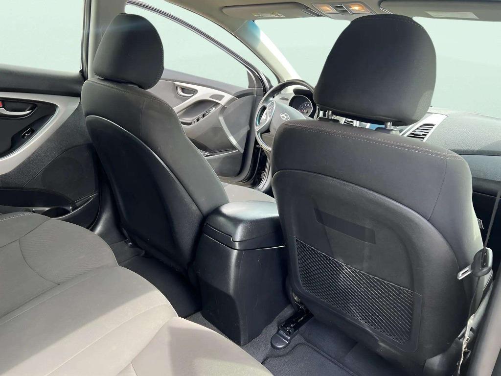 2016 Hyundai Elantra - $9,995