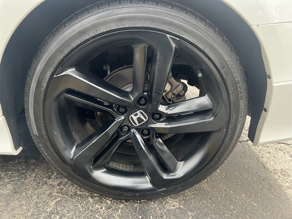 2018 Honda Accord Sport photo