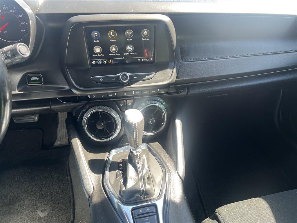 2019 Chevrolet Camaro 1LT photo