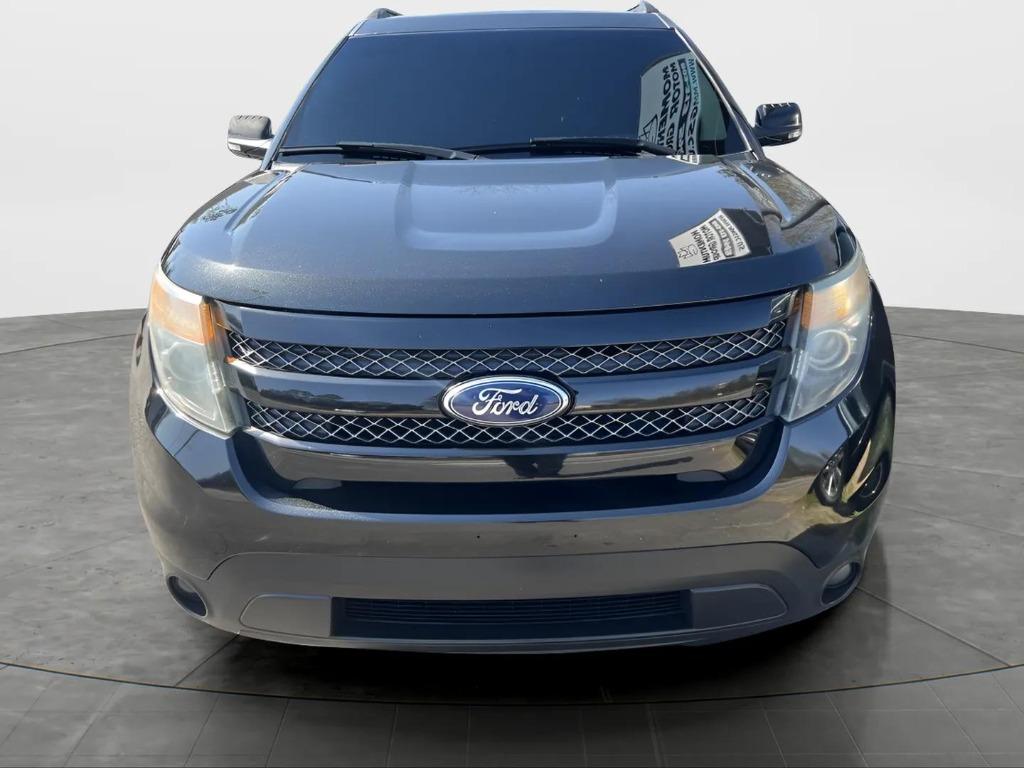 2013 Ford Explorer - $12,500
