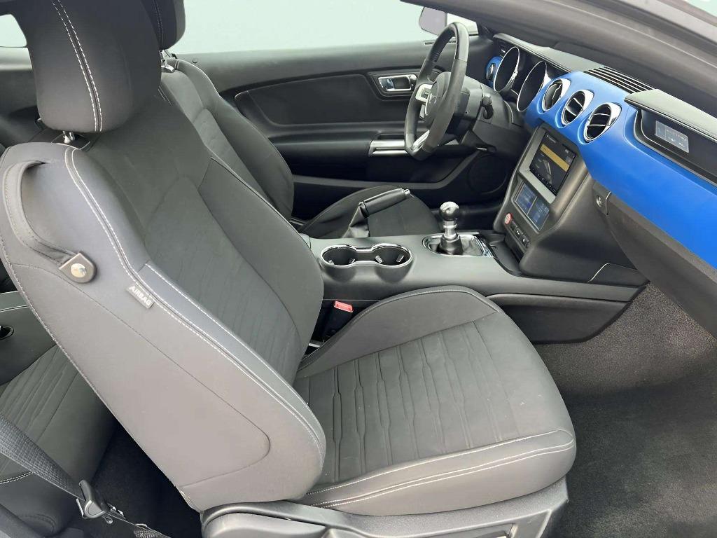 2017 Ford Mustang - $20,995