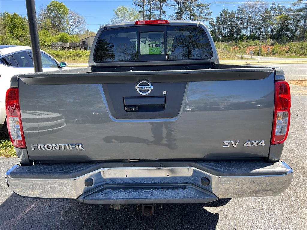 2017 Nissan Frontier SV photo