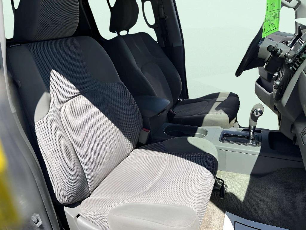 2017 Nissan Frontier - $14,995