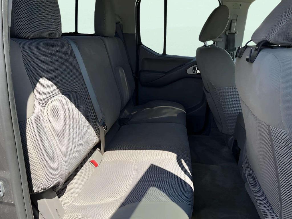 2017 Nissan Frontier - $14,995