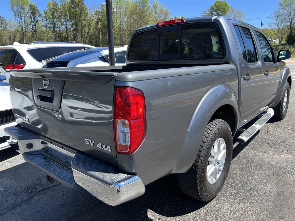 2017 Nissan Frontier SV photo