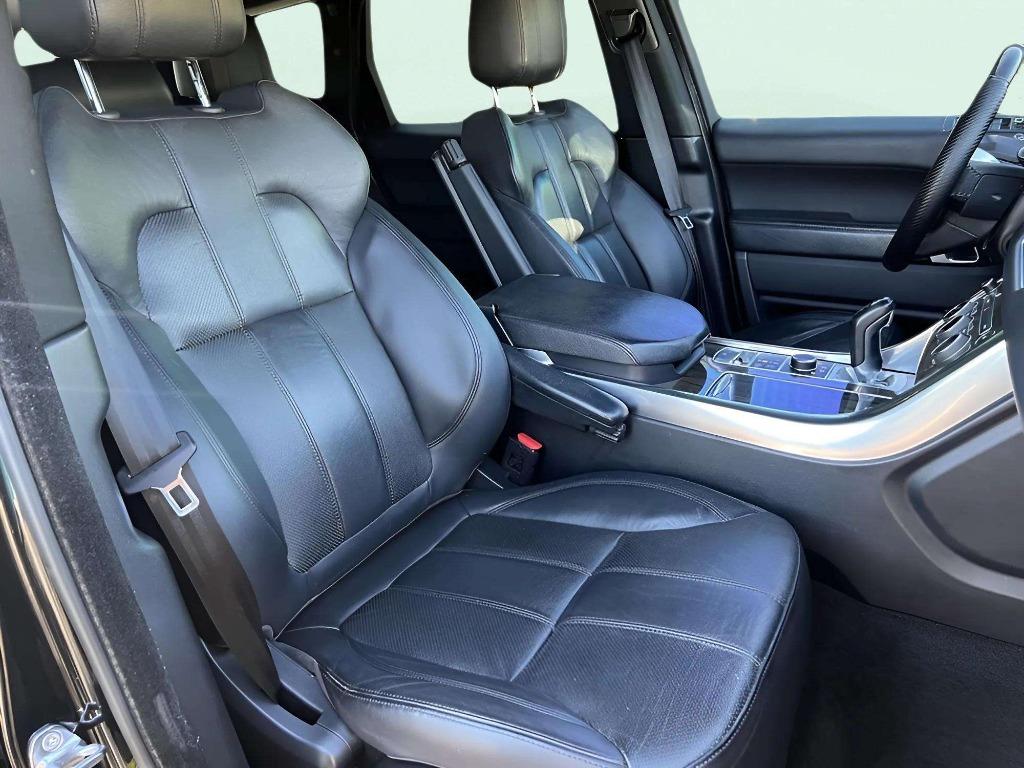 2016 LAND ROVER Range Rover Sport - $19,995