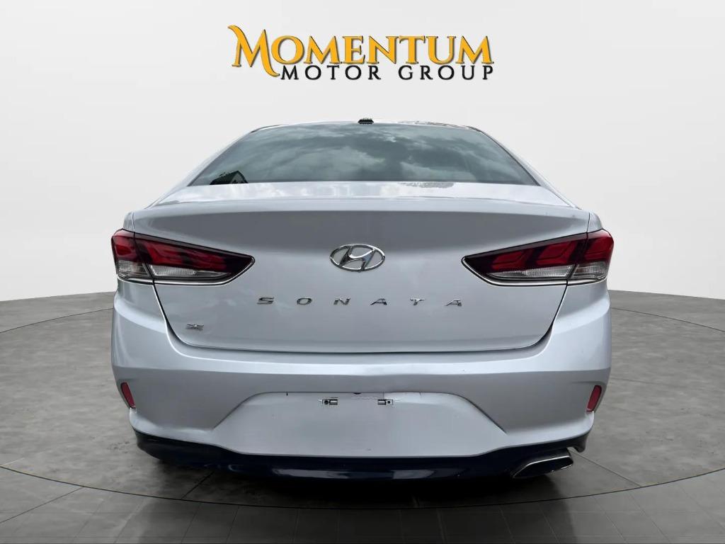 2018 Hyundai Sonata - $9,995
