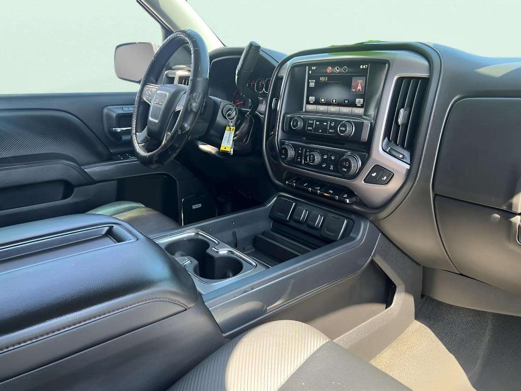 2015 GMC Sierra 1500 - $27,995