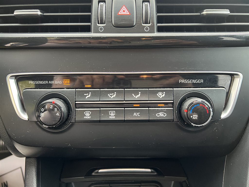 2016 Kia Optima LX photo