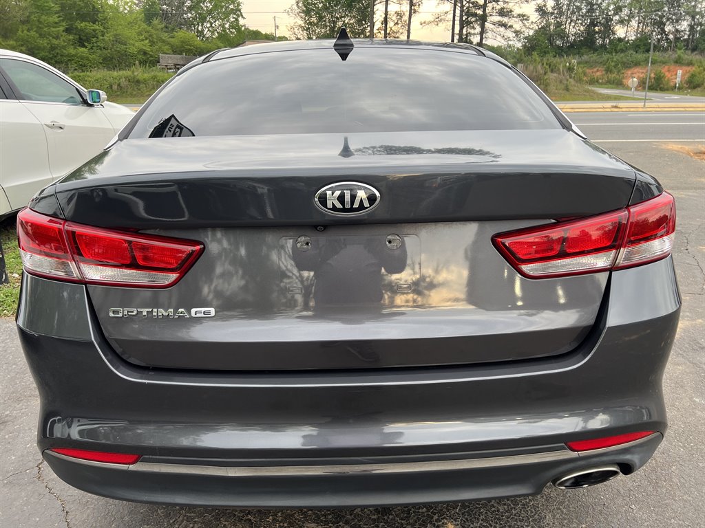 2016 Kia Optima LX photo