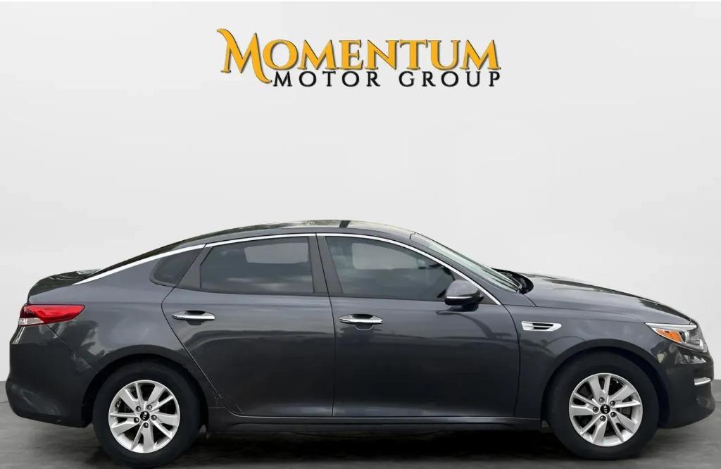 2016 Kia Optima - $7,995