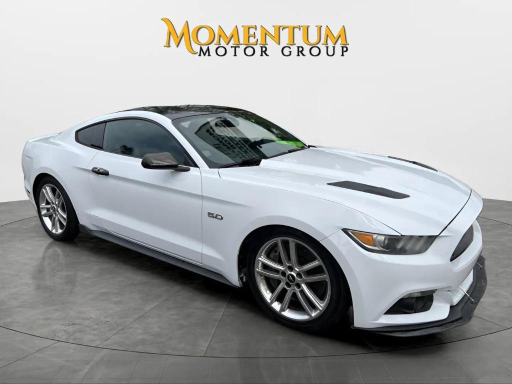 2016 Ford Mustang - $25,995