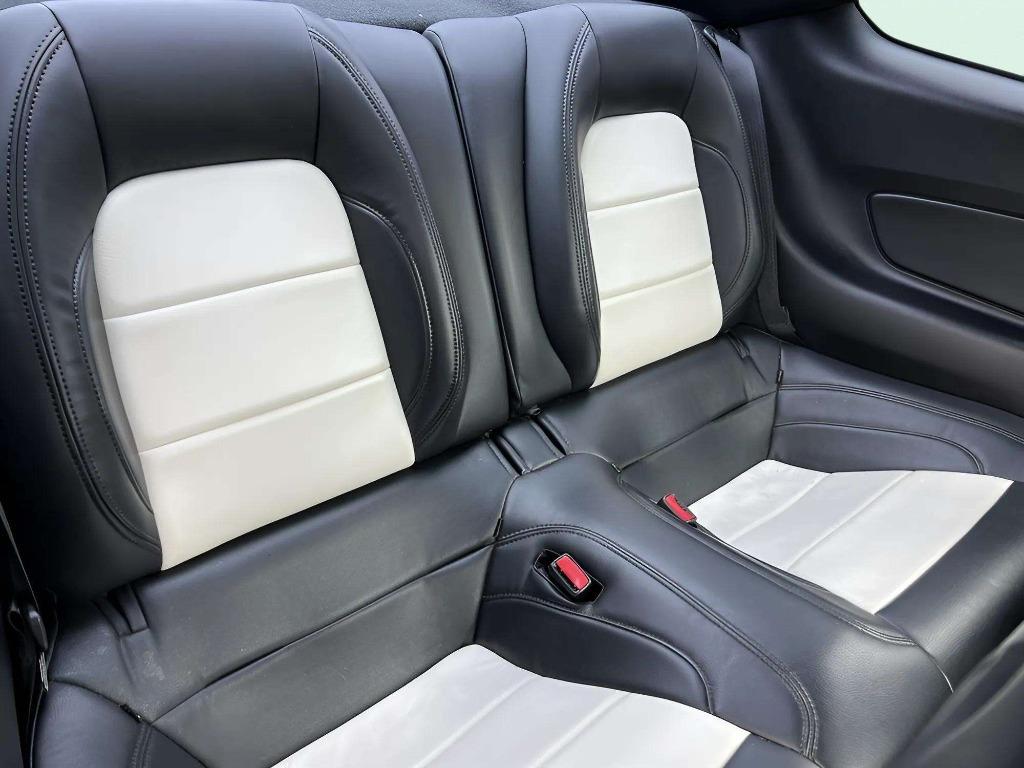 2016 Ford Mustang - $25,995