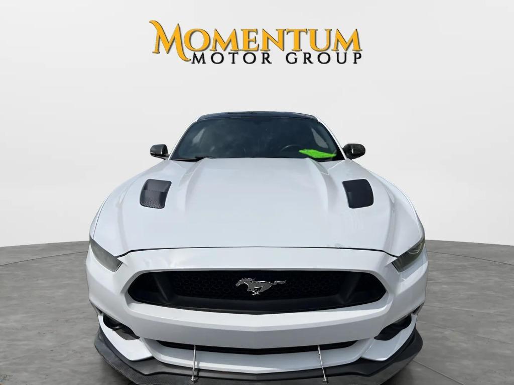 2016 Ford Mustang - $25,995