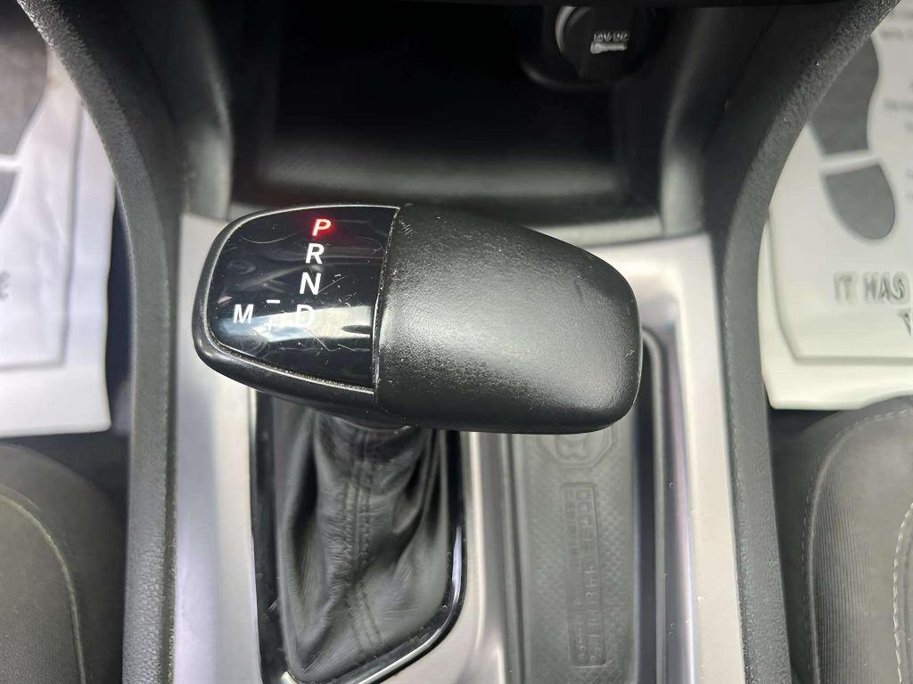 2019 Dodge Charger - $27,995