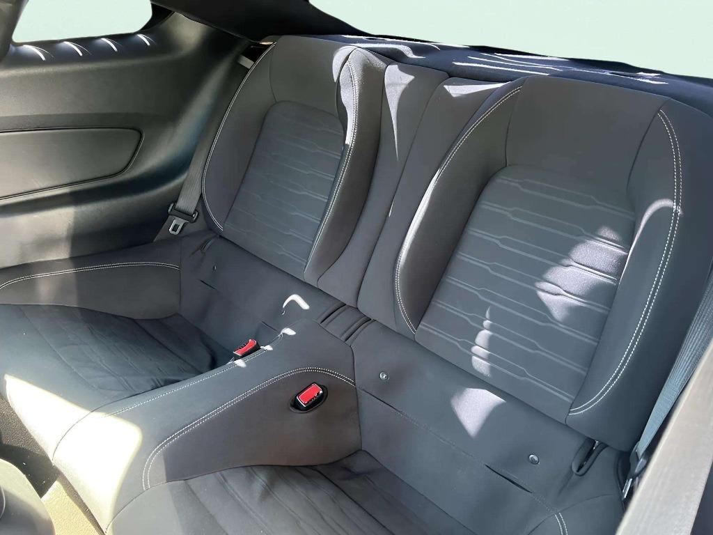 2015 Ford Mustang - $22,995