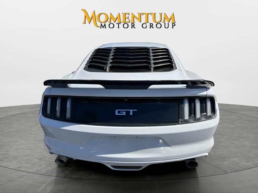 2015 Ford Mustang - $22,995