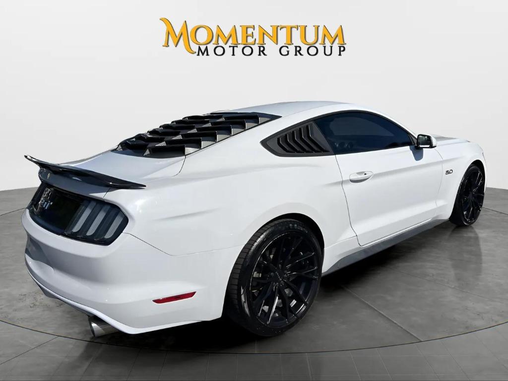 2015 Ford Mustang - $22,995