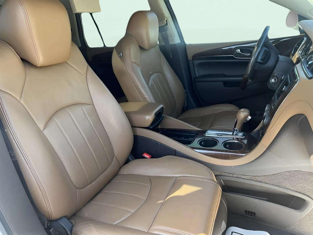 2014 Buick Enclave - $13,995