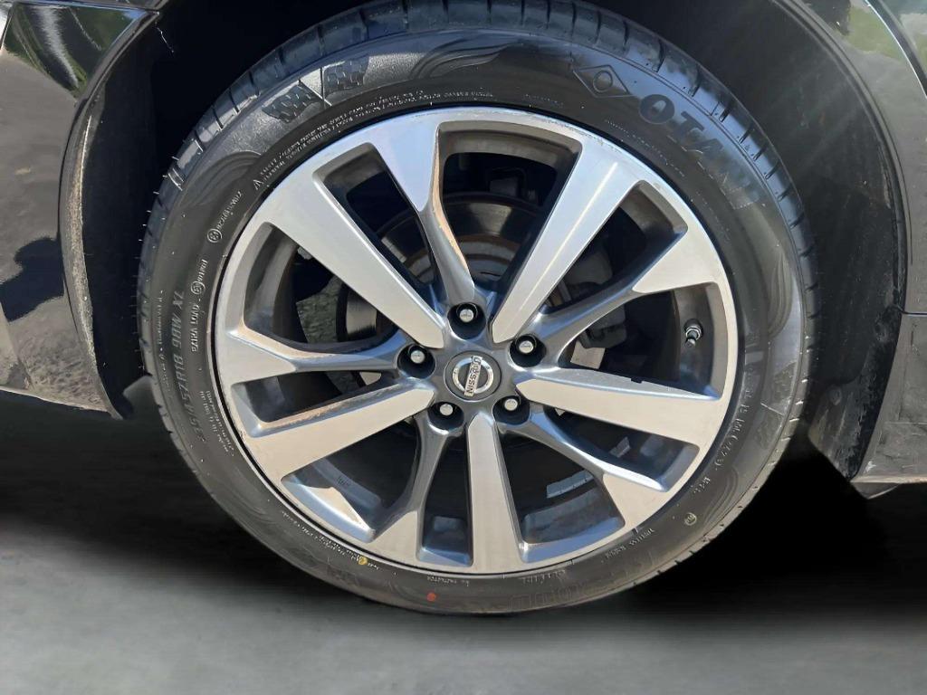 2017 Nissan Altima - $12,995