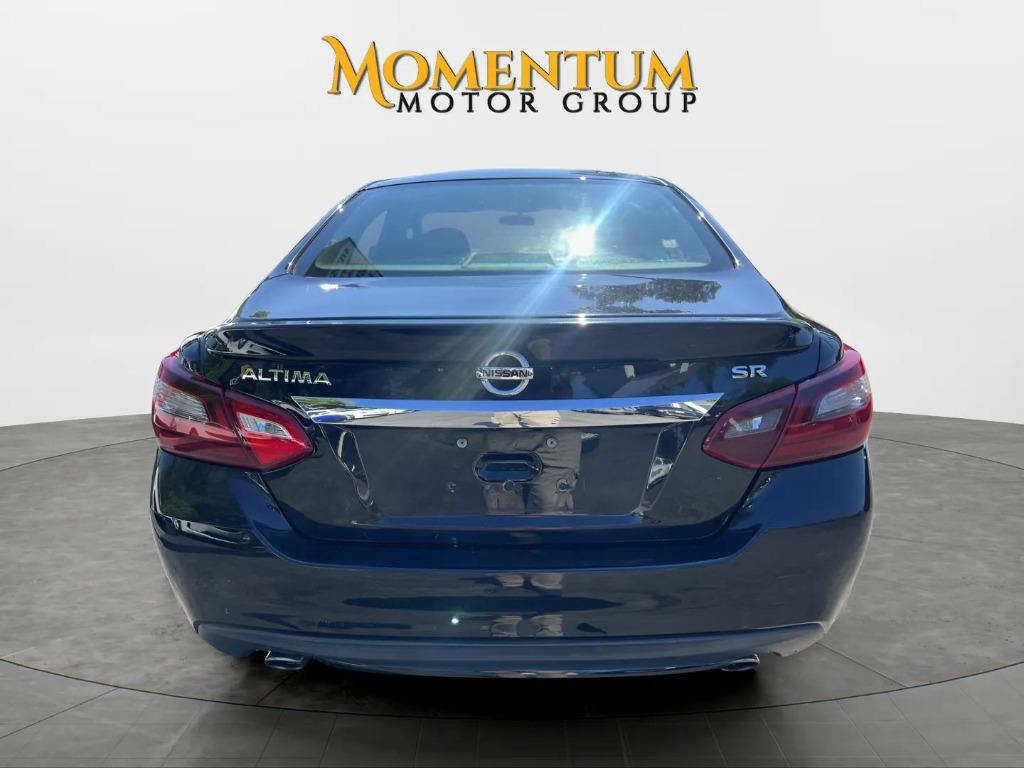 2017 Nissan Altima - $12,995