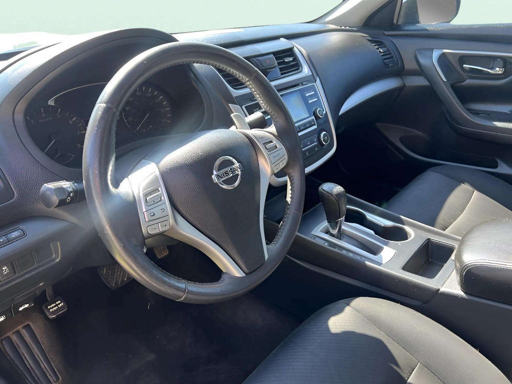 2017 Nissan Altima - $12,995