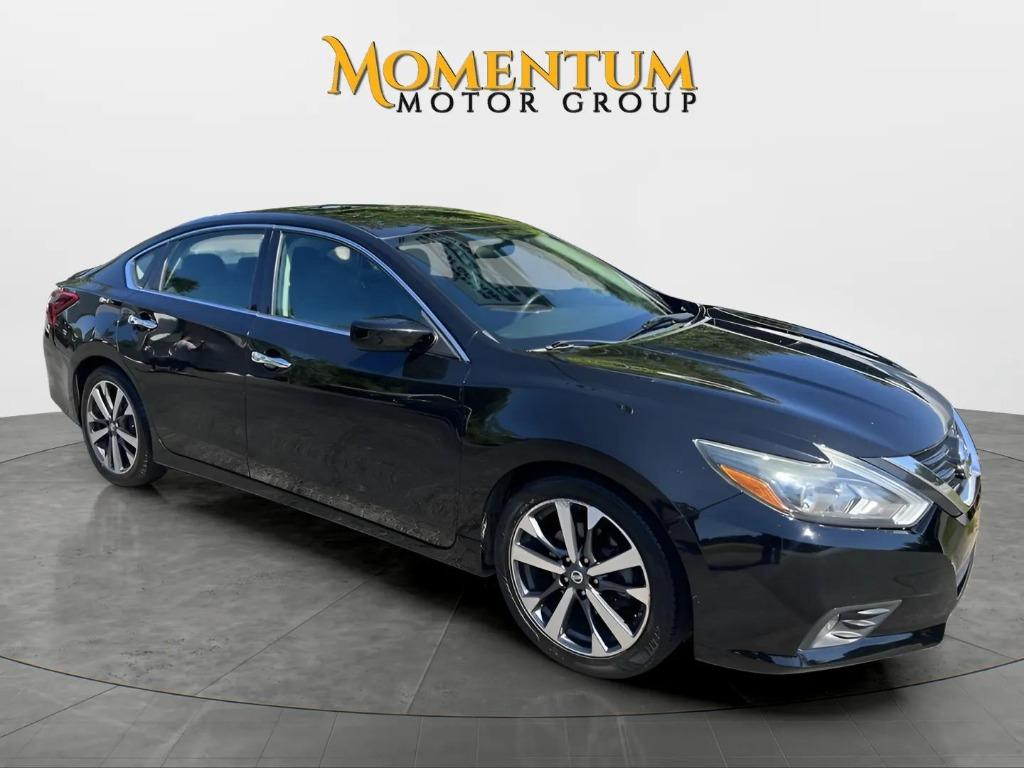 2017 Nissan Altima - $12,995