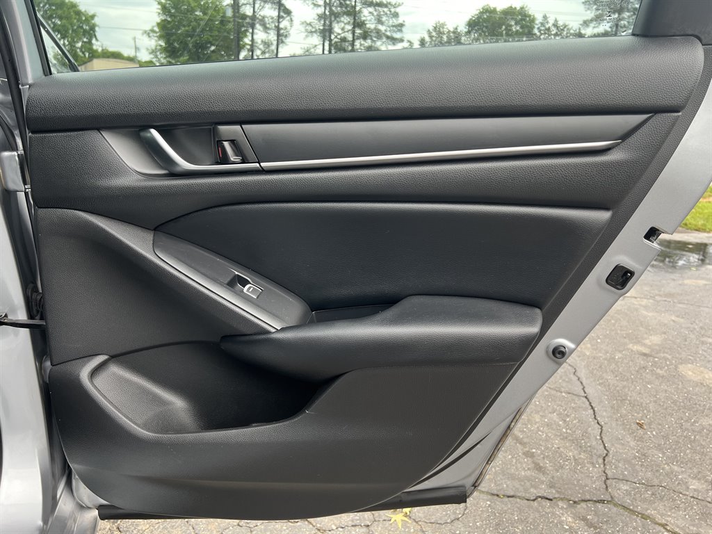 2018 Honda Accord LX photo