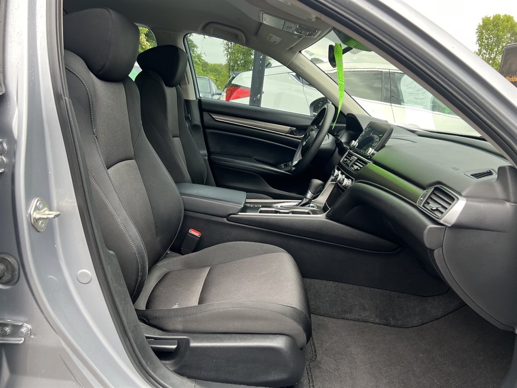 2018 Honda Accord LX photo
