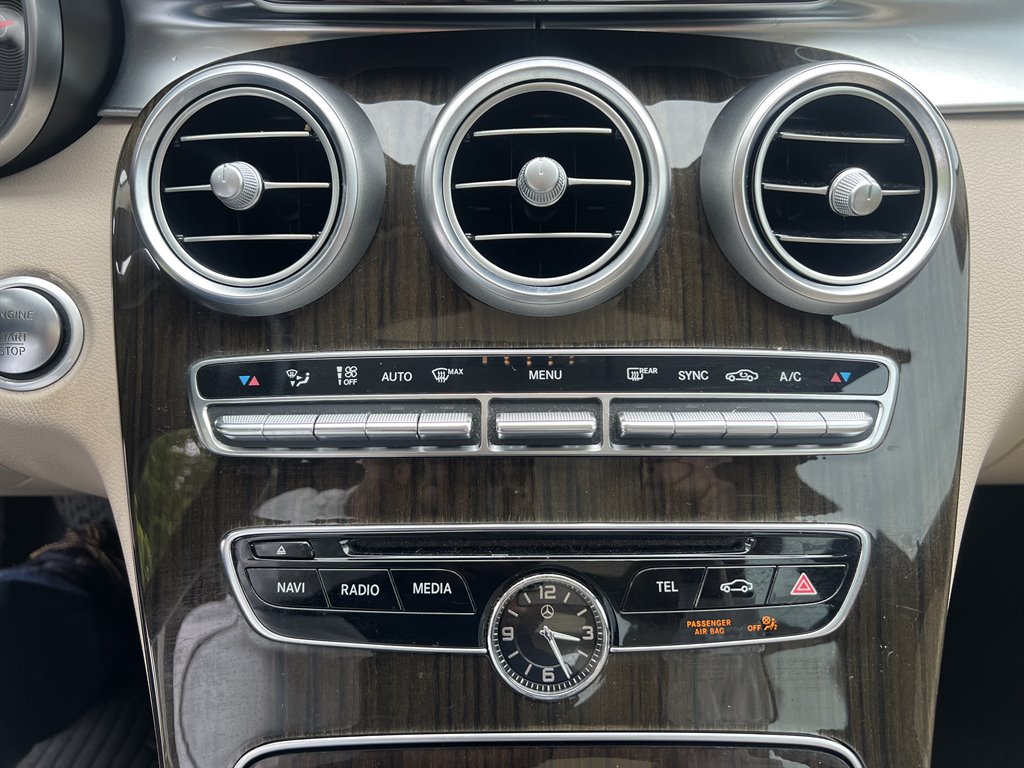 2017 Mercedes-Benz C-Class C300 photo