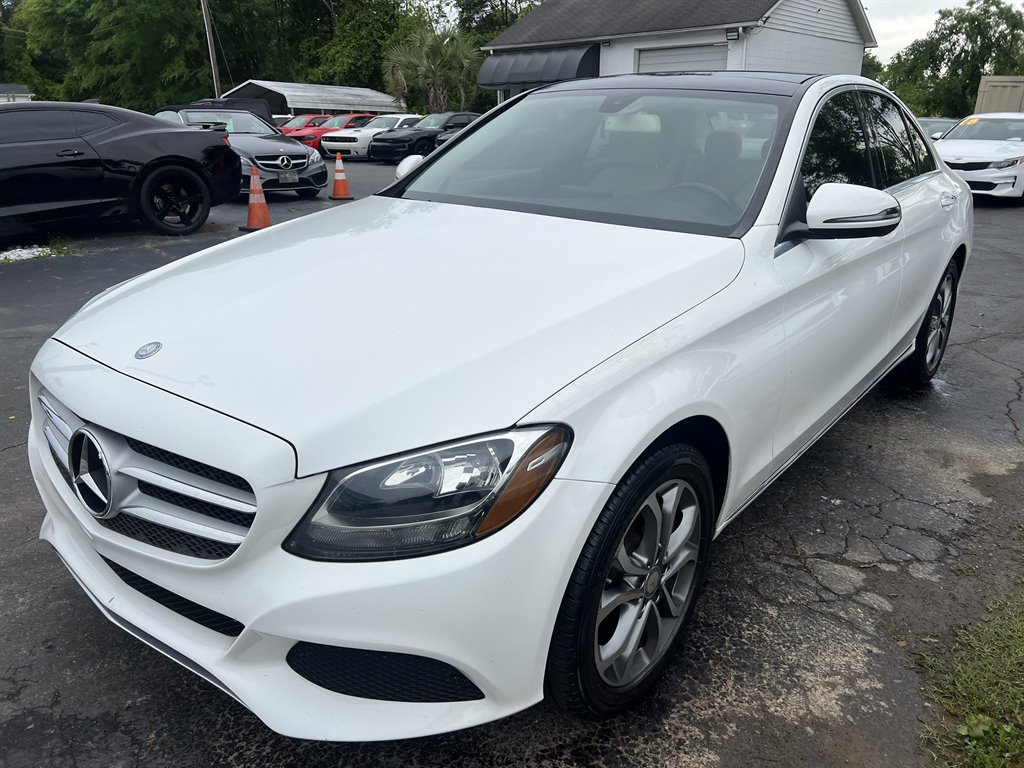 2017 Mercedes-Benz C-Class C300 photo