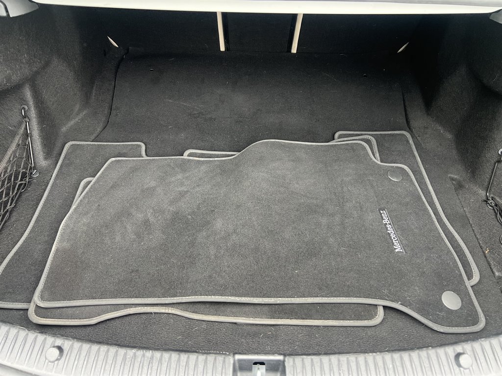 2017 Mercedes-Benz C-Class C300 photo