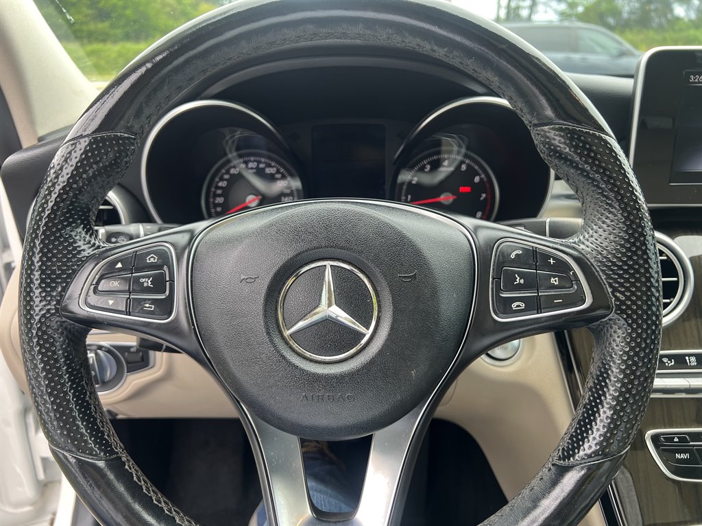2017 Mercedes-Benz C-Class C300 photo