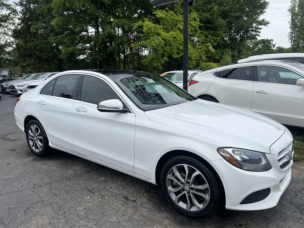 2017 Mercedes-Benz C-Class C300 photo